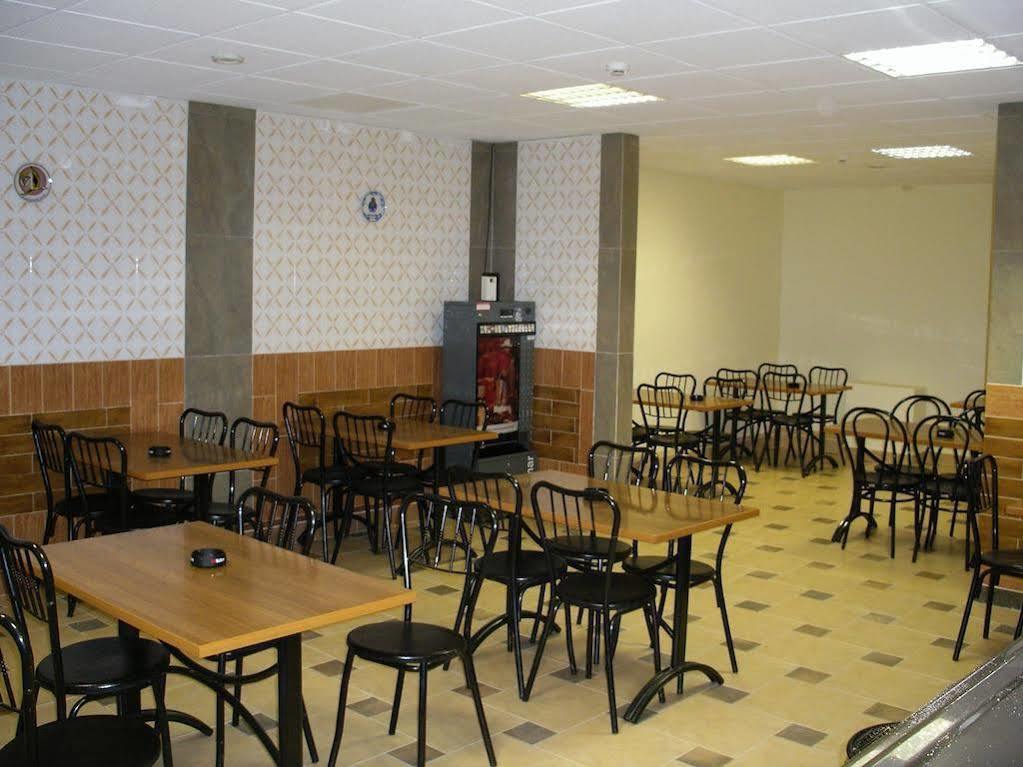 Hotel Alfa Енкамп Экстерьер фото